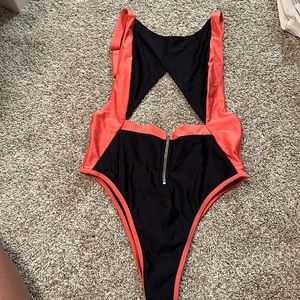 Victoria secret bathing suit 🩱